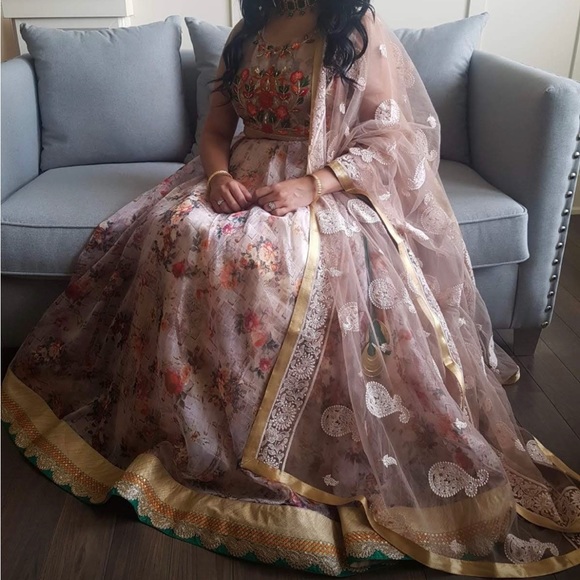 Floral Lengha - Picture 3 of 7